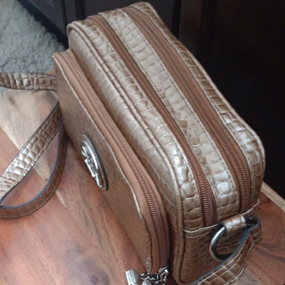 Kathy Van Zeeland Croc-Embossed Brown Crossbody Bag - Picture 3 of 15